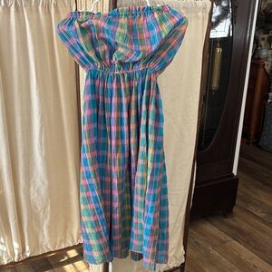 Vibrant Vintage 1970’s Strapless Plaid Dress